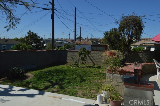 Detail Gallery Image 11 of 14 For 1310 Poindexter St, Los Angeles,  CA 90044 - 3 Beds | 2 Baths