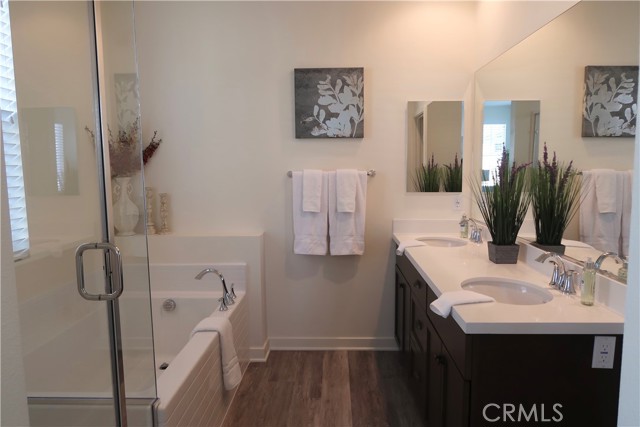 Detail Gallery Image 8 of 28 For 2734 Valor Ln, Pomona,  CA 91767 - 4 Beds | 3/1 Baths