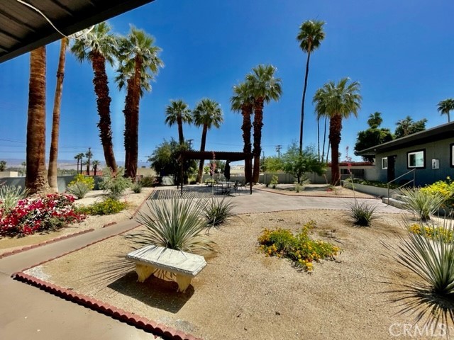 Image 21 of 23 For 36957 Melrose Drive 5