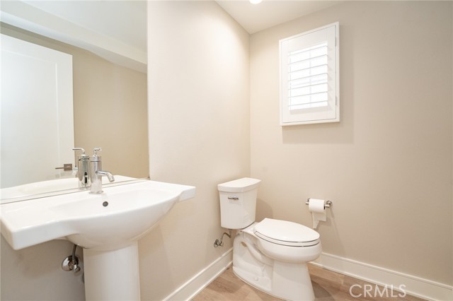 Detail Gallery Image 8 of 19 For 133 Oceano, Irvine,  CA 92602 - 3 Beds | 2/1 Baths