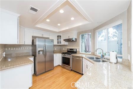 Detail Gallery Image 9 of 30 For 2157 Baywood, Fullerton,  CA 92833 - 4 Beds | 3 Baths