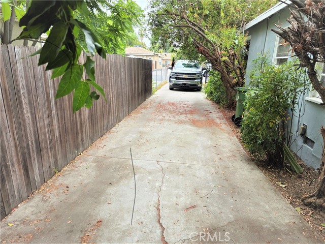14153 Tiara Street, Van Nuys CA: https://media.crmls.org/medias/f4025134-9b11-4233-9d44-297eab506da7.jpg