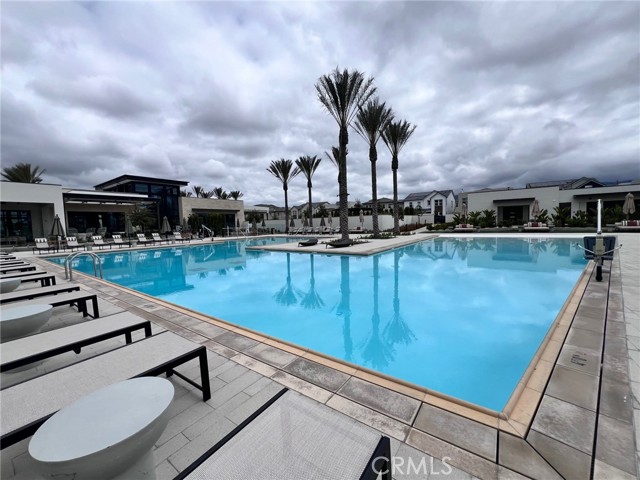 200 Orange Grove, Lake Forest CA: https://media.crmls.org/medias/f402a8af-bfbf-4177-bef1-ef7a359ecf3e.jpg