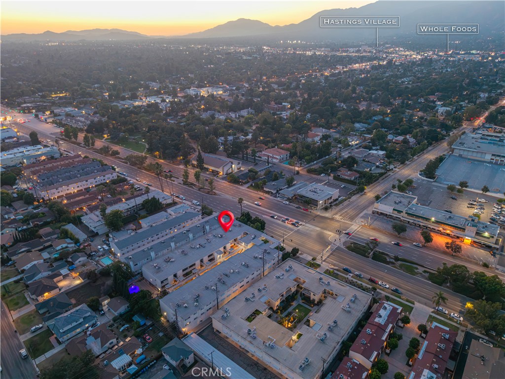 https://media.crmls.org/medias/f4032932-78d5-45c7-9897-1e4bdb81f4b6.jpg?preset=X-Large