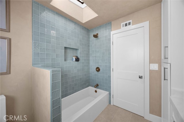 Detail Gallery Image 39 of 47 For 900 Catalina Ave, Seal Beach,  CA 90740 - 3 Beds | 2 Baths