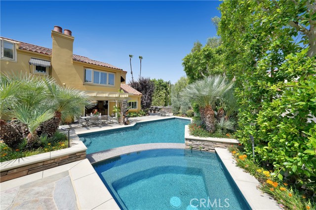 3121 Corte Linda, Newport Beach CA: https://media.crmls.org/medias/f40533ac-9500-4d2c-9b6f-c268afaef7ad.jpg
