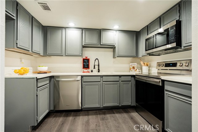 Image 8 for 32505 Candlewood DR #125