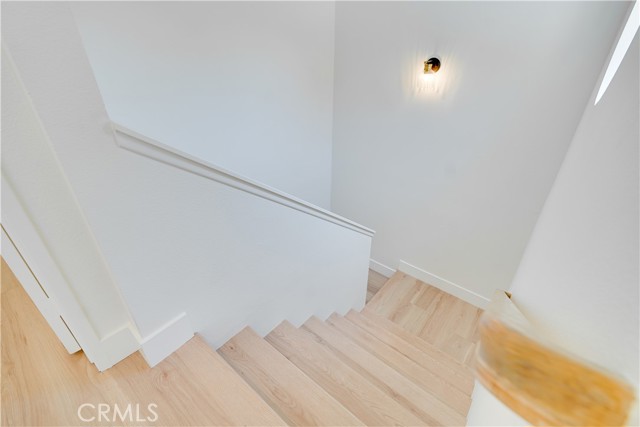 417 Bay Hill Drive, Newport Beach CA: https://media.crmls.org/medias/f4066205-99aa-4ff5-a29c-bf88242e51b6.jpg