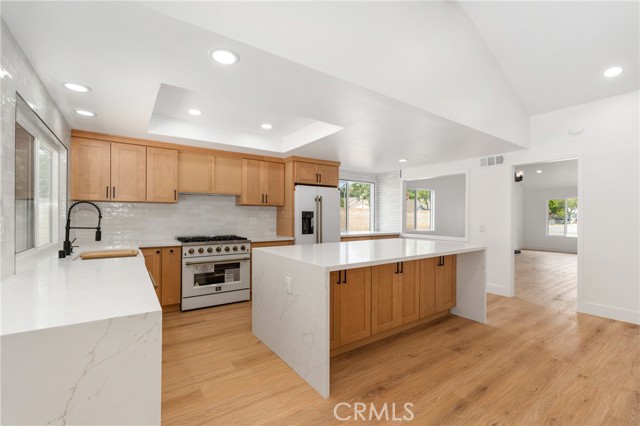 146 N Quail Lane, Orange CA: https://media.crmls.org/medias/f406a353-7c27-45a7-9c4a-4742055f7ecc.jpg