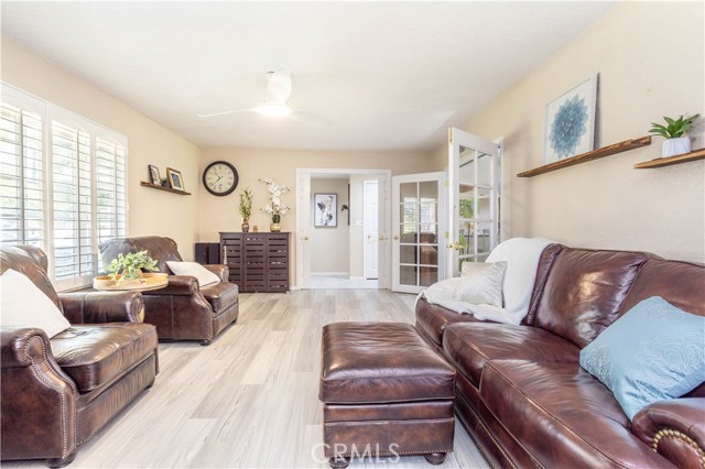 Detail Gallery Image 8 of 41 For 12142 Gerald Ave, Granada Hills,  CA 91344 - 4 Beds | 3 Baths