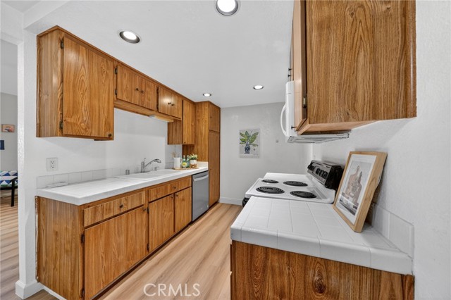 Detail Gallery Image 12 of 38 For 20702 El Toro #16,  Lake Forest,  CA 92630 - 2 Beds | 2 Baths