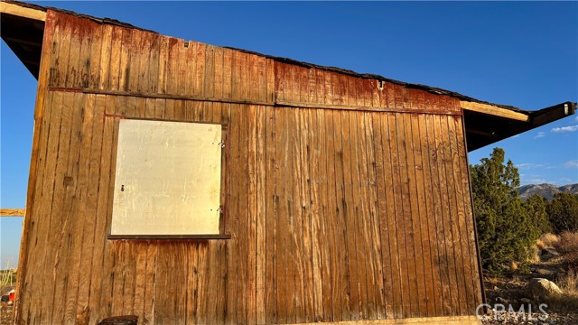 773 Richard Street, Lucerne Valley CA: https://media.crmls.org/medias/f40705b1-fa9b-4625-a793-bfc019025c21.jpg