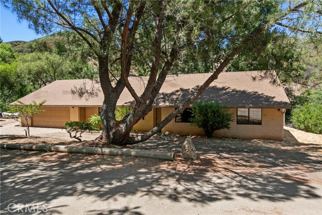 9031 Tassajara Creek Road, Santa Margarita CA: https://media.crmls.org/medias/f408ab28-3083-4666-a82c-040c8b47659f.jpg