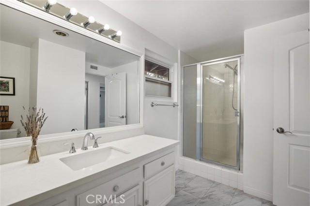 1579 Via Parque, Thousand Oaks CA: https://media.crmls.org/medias/f408e073-28ad-45f0-95ee-e53573dcd496.jpg