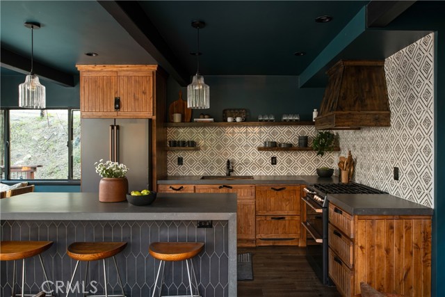 Detail Gallery Image 11 of 37 For 607 Old Toll Rd, Lake Arrowhead,  CA 92352 - 3 Beds | 2 Baths