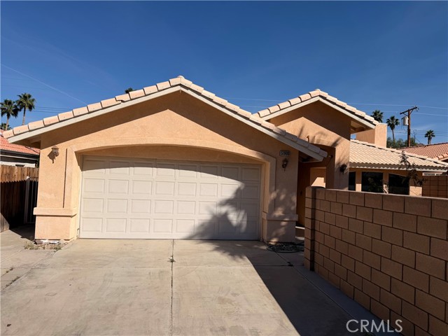 Detail Gallery Image 4 of 33 For 51900 Avenida Madero, La Quinta,  CA 92253 - 4 Beds | 2 Baths