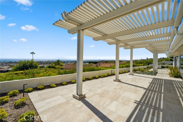 Detail Gallery Image 2 of 58 For 3601 Seabreeze Ln, Corona Del Mar,  CA 92625 - 4 Beds | 2/1 Baths