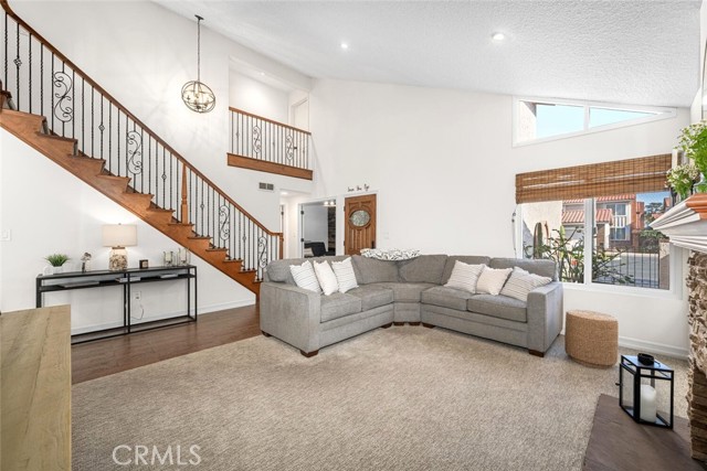 Image 15 of 75 For 11371 Harkers Court