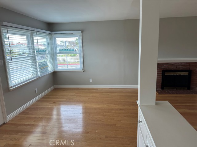 Detail Gallery Image 12 of 33 For 22708 Ladeene Ave, Torrance,  CA 90505 - 4 Beds | 2 Baths