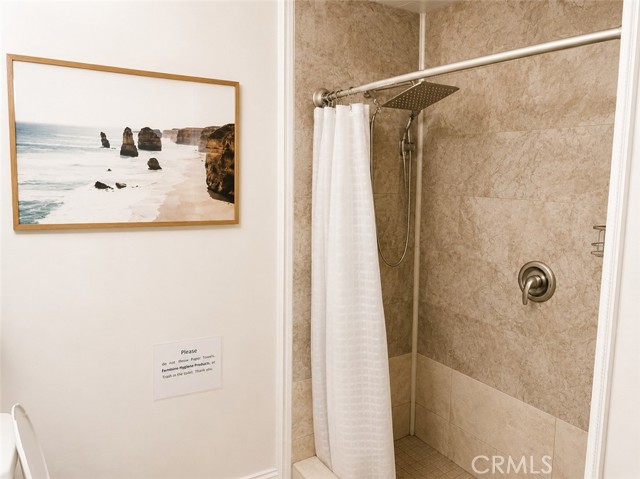 18652 Bellorita Street photo 12