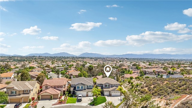 31257 Gatehouse Court, Murrieta CA: https://media.crmls.org/medias/f40daf5a-e8c6-4c1b-be31-8317c8934e44.jpg