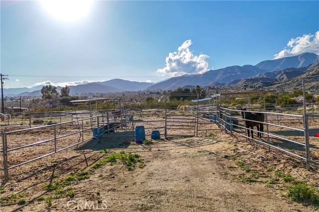 Detail Gallery Image 49 of 70 For 8949 Desert Willow Trl, Morongo Valley,  CA 92256 - 3 Beds | 2 Baths