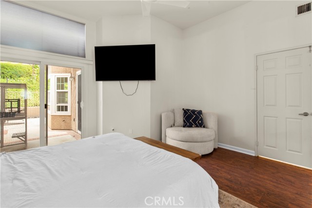 6118 E Garnet Circle, Anaheim CA: https://media.crmls.org/medias/f40e4e5d-bb32-4a4c-a2ef-06907319c99a.jpg