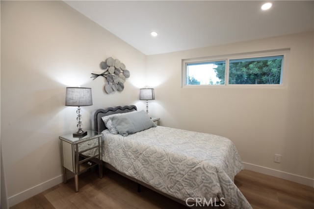 Detail Gallery Image 14 of 21 For 17350 Firma Ct, Granada Hills,  CA 91344 - 3 Beds | 2 Baths