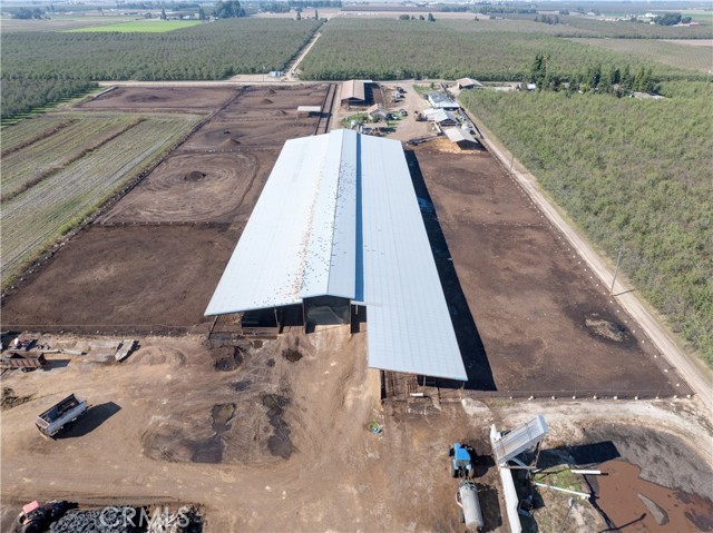 Detail Gallery Image 10 of 14 For 3918 S Kilroy Rd, Turlock,  CA 95380 - 5 Beds | 2 Baths