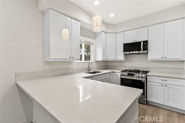 Detail Gallery Image 11 of 25 For 4508 Hedda St #1,  Lakewood,  CA 90712 - 3 Beds | 2 Baths