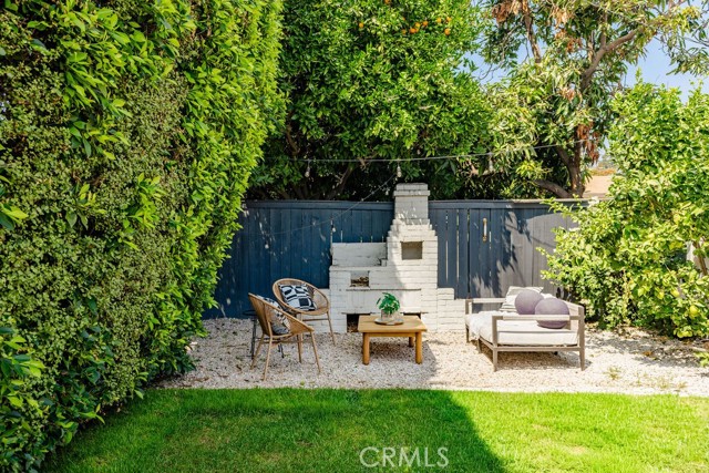 Detail Gallery Image 22 of 28 For 4128 Baywood St, Los Angeles,  CA 90039 - 4 Beds | 3 Baths