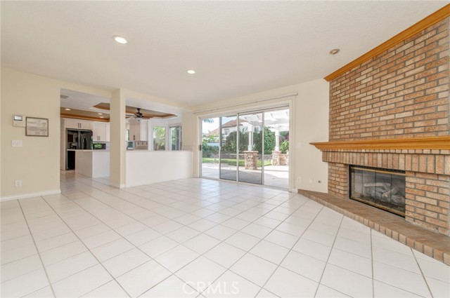 Detail Gallery Image 18 of 54 For 20335 via La Vieja, Yorba Linda,  CA 92887 - 4 Beds | 3 Baths