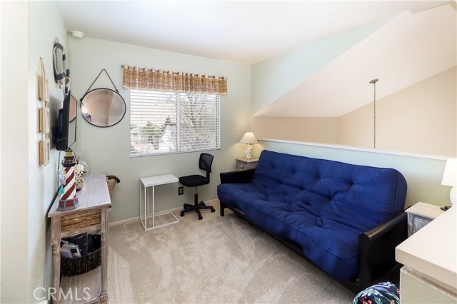 Detail Gallery Image 17 of 75 For 26845 Black Horse Cir, Corona,  CA 92883 - 3 Beds | 2/1 Baths