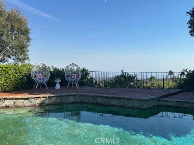 2653 Cordelia Road, Los Angeles CA: https://media.crmls.org/medias/f41033c6-4cbd-433e-a374-b5612bc50cba.jpg