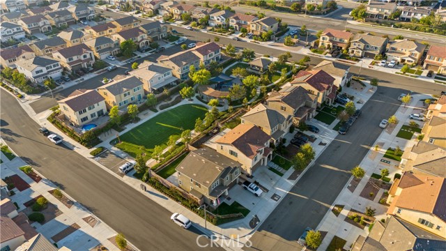 6340 Bluestone Way, Fontana, California 92336, 4 Bedrooms Bedrooms, ,3 BathroomsBathrooms,Single Family Residence,For Sale,Bluestone,WS24203965