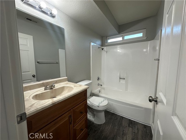 Detail Gallery Image 16 of 29 For 23555 Judge Ward Ct, Moreno Valley,  CA 92557 - 4 Beds | 3 Baths