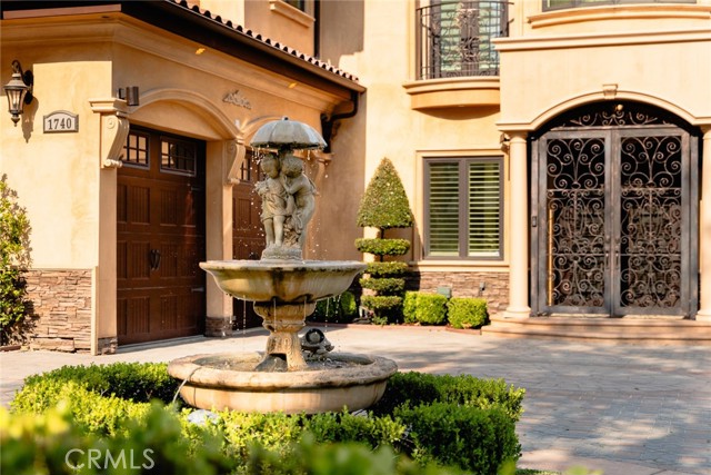 1740 N Santa Anita Avenue, Arcadia CA: https://media.crmls.org/medias/f4135be4-82ed-41ee-8c67-8bbf7bc0d971.jpg