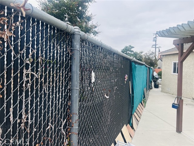 15160 Pimenta Avenue, Paramount CA: https://media.crmls.org/medias/f4135cbf-a249-47f1-b573-3fc7ab0edf28.jpg