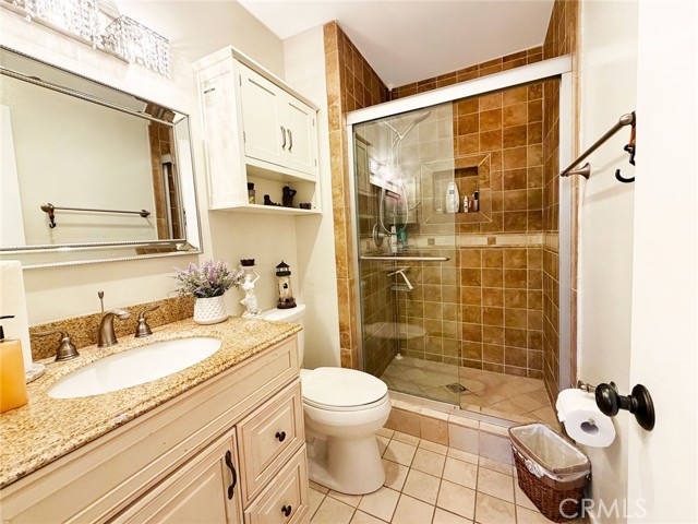 Detail Gallery Image 17 of 24 For 9788 via Zibello, Burbank,  CA 91504 - 2 Beds | 2/1 Baths