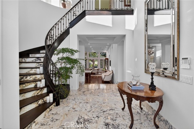 Detail Gallery Image 3 of 54 For 9 Gray Stone Way, Laguna Niguel,  CA 92677 - 5 Beds | 5/1 Baths