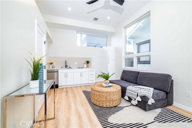 Detail Gallery Image 28 of 32 For 4378 Georgia St, San Diego,  CA 92103 - 4 Beds | 4/1 Baths