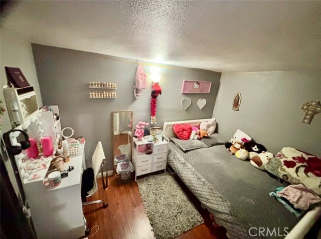 Detail Gallery Image 15 of 23 For 16739 Upland, Fontana,  CA 92335 - 3 Beds | 1/1 Baths