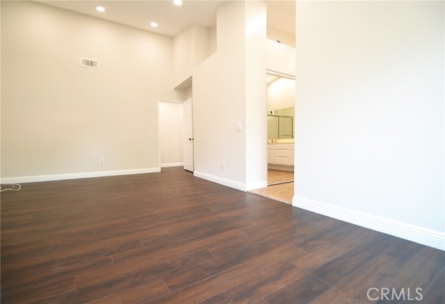 Detail Gallery Image 11 of 22 For 2595 Plaza Del Amo #406,  Torrance,  CA 90503 - 2 Beds | 2/1 Baths