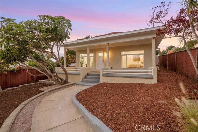 Front Image Thumbnail for CRDW26071680