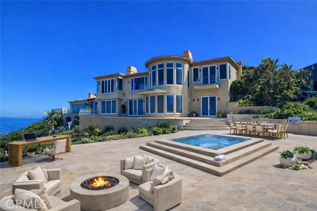 Detail Gallery Image 3 of 26 For 1425 Samoa Way, Laguna Beach,  CA 92651 - 4 Beds | 3/1 Baths