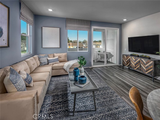 Detail Gallery Image 10 of 19 For 1485 Thunder Ct, Pomona,  CA 91768 - 3 Beds | 3 Baths