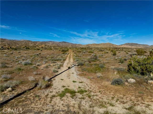 Detail Gallery Image 16 of 45 For 51856 Trails End Rd, Pioneertown,  CA 92268 - – Beds | – Baths