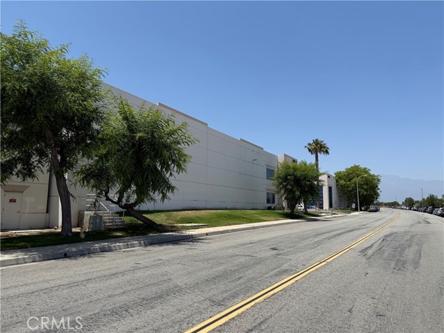 Image 2 of 19 For 3351 Grapevine Street B