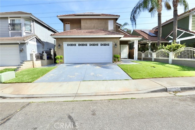 Image 2 for 16388 Applegate Dr, Fontana, CA 92337