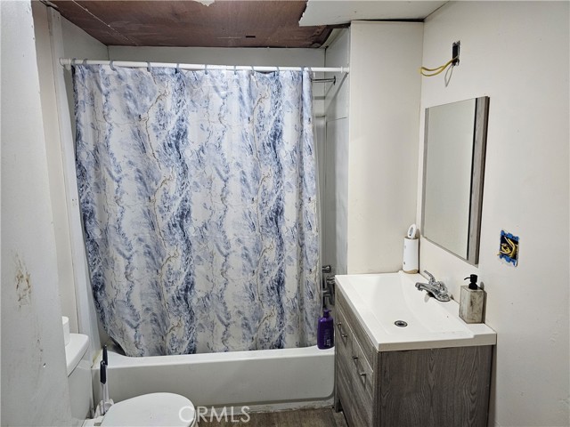 Detail Gallery Image 11 of 13 For 16115 33rd Ave, Clearlake,  CA 95422 - 2 Beds | 2 Baths